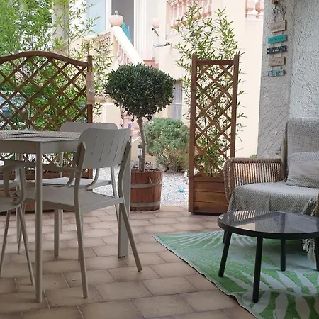 Apartament Cosy A 500m De La Fréjus