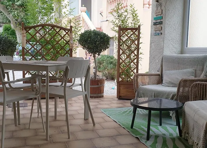 Appartement Cosy A 500m De La Fréjus